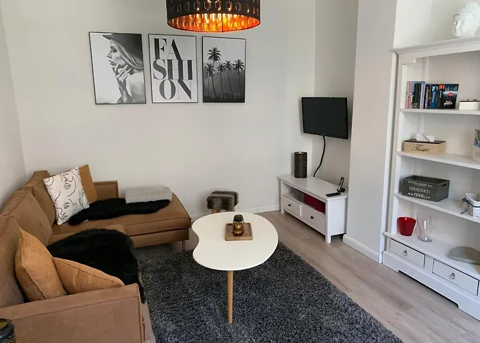 Katharina Boardinghouse *